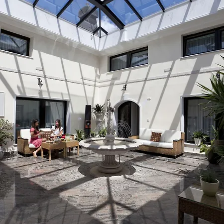 Aparthotel Vila Minka-3
